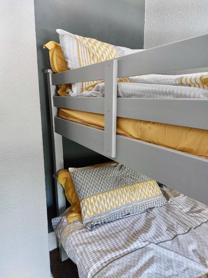 Lovely 2 Bedroomed Flat In The Centre Of Longton Longton  Dış mekan fotoğraf
